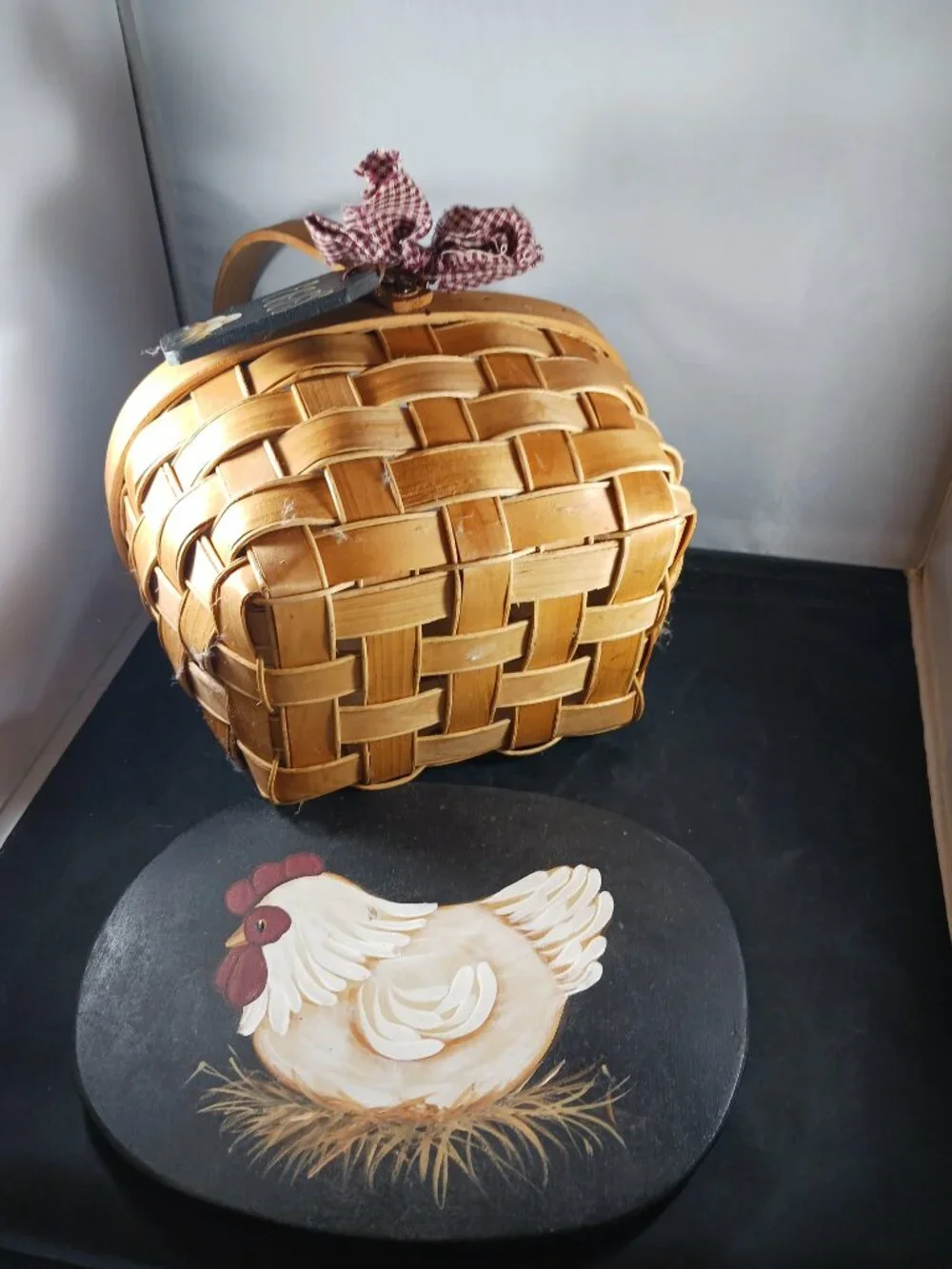 Vintage Hand Painted Small Basket Hen Country Decor